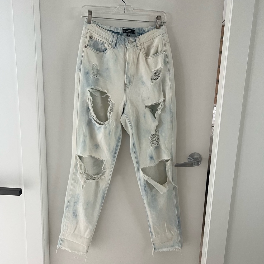 Upcycled β¨ Missguided | High Rise Distressed Boyfriend Jeans | Size 4 - Picture 2 of 4